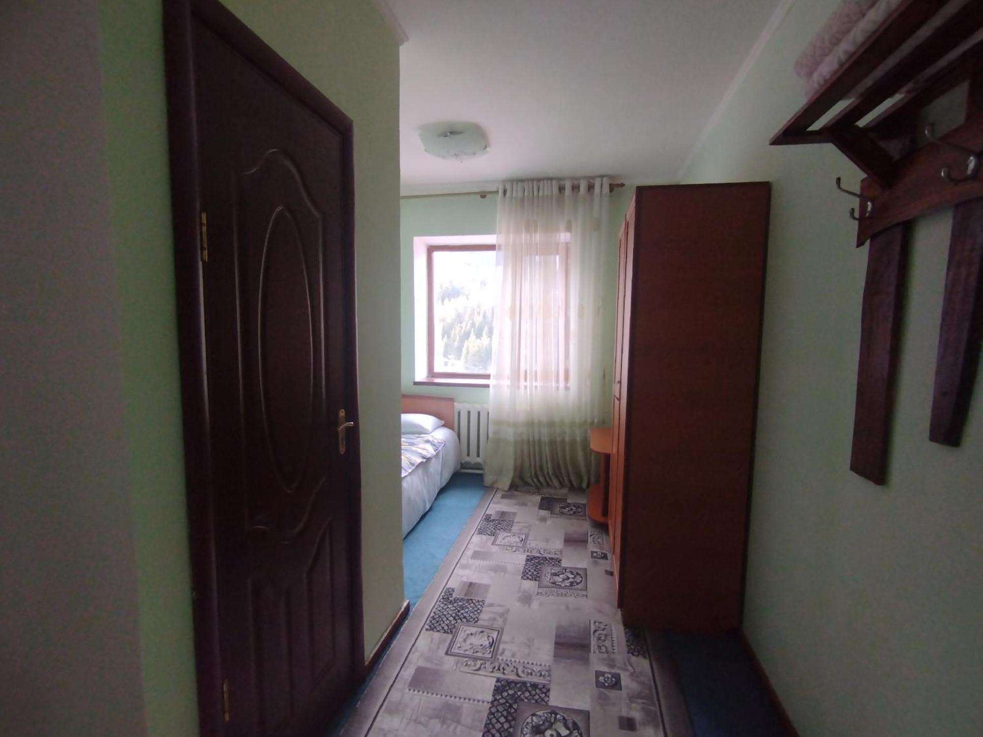 Жайсан Hotel Karakol Bagian luar foto